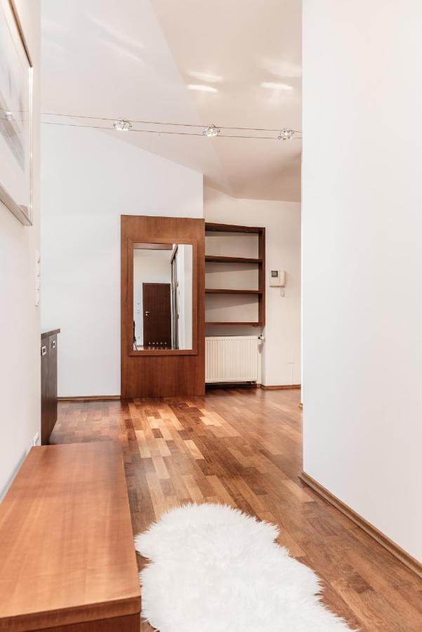 Extravaganza Apartment Krakow Luaran gambar
