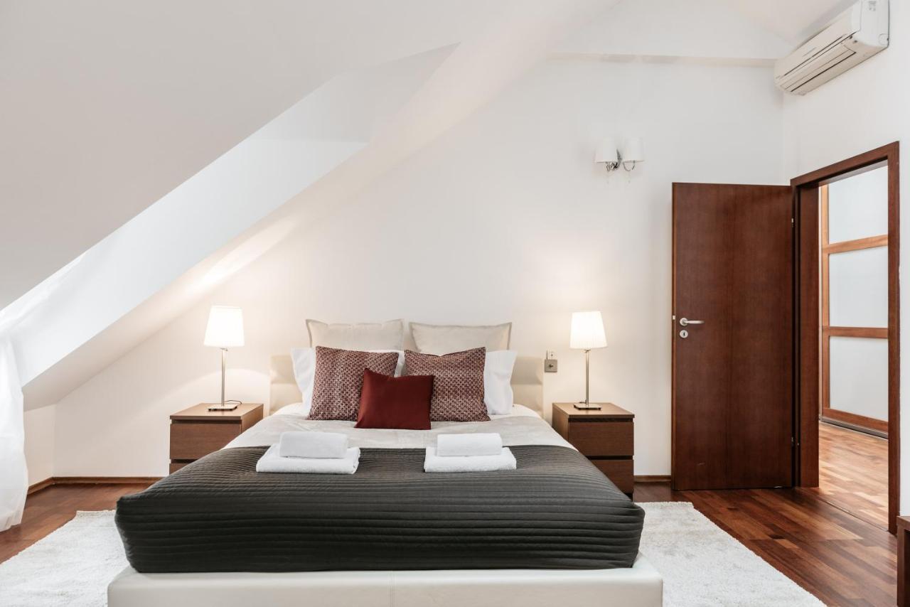 Extravaganza Apartment Krakow Luaran gambar